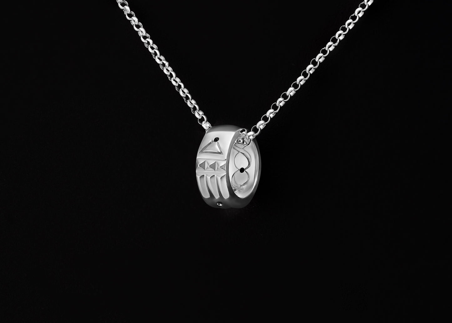 The Ray Necklace
