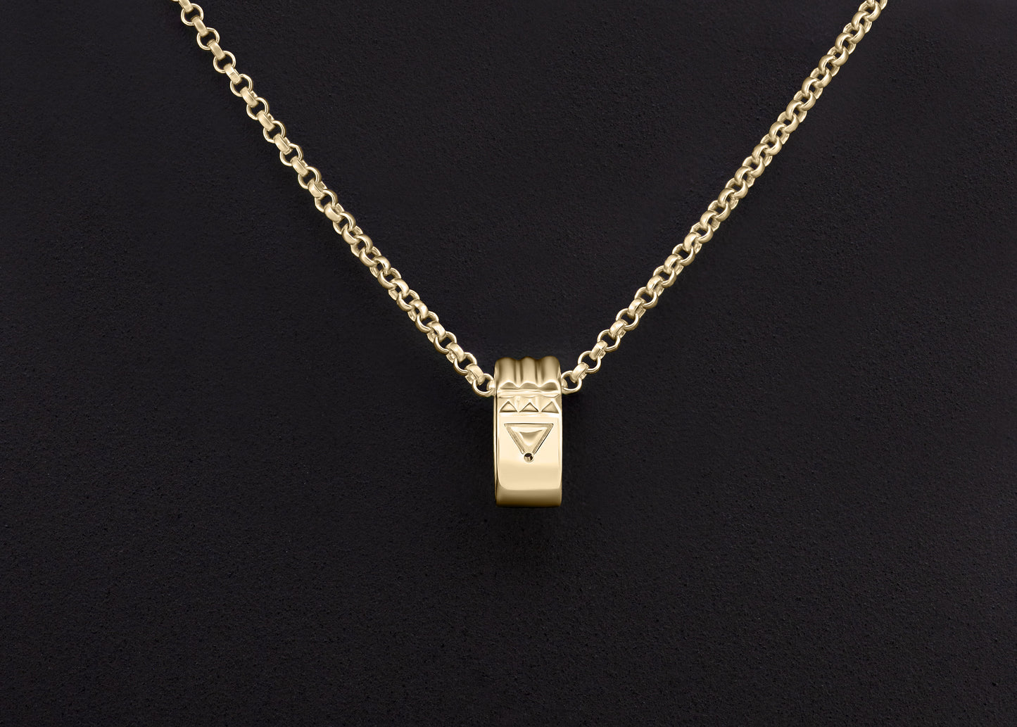 The Petite Ray Necklace
