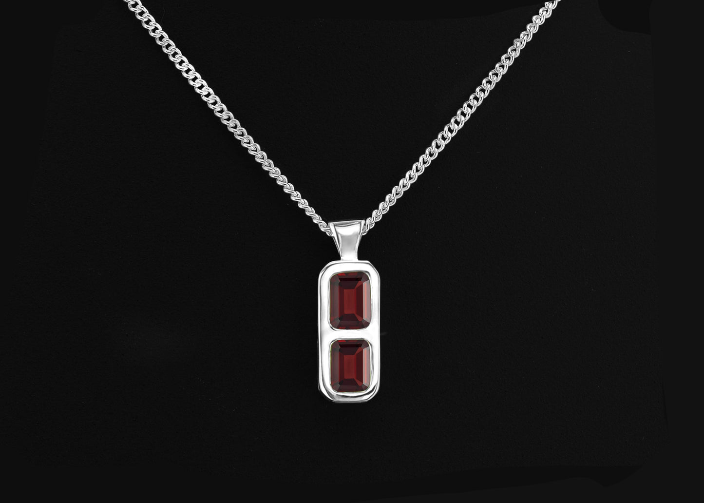 The Thea Necklace