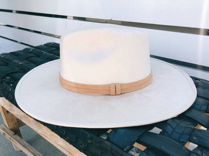 Blanco Hat