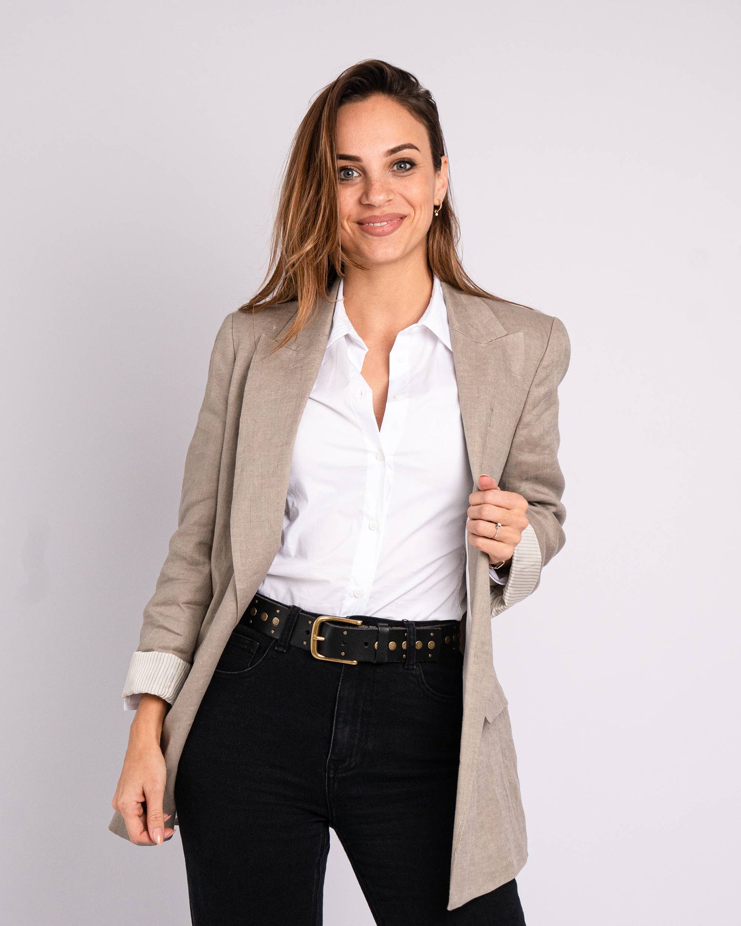 Faye | Gold Buckle Studded Leather Belt